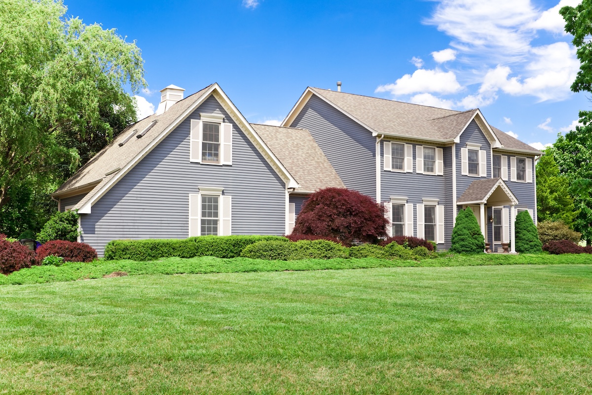 Single family house on large plot of land in suburban Maryland.